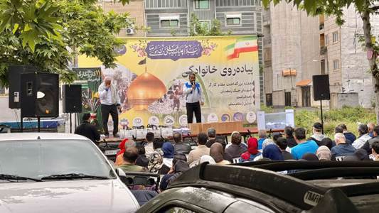حضور پرنشاط شهروندان آملی در پیاده‌روی و تجمع خانوادگی در گرامیداشت روز کارگر